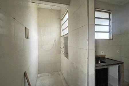 Apartamento para alugar com 49m², 2 quartos e sem vagaBanheiro