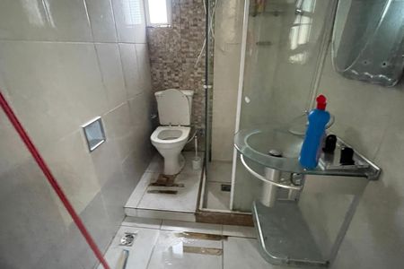 Apartamento para alugar com 49m², 2 quartos e sem vagaBanheiro