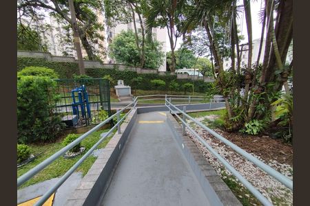 Apartamento para alugar com 74m², 2 quartos e 1 vaga Apartamento para alugar com 74m², 2 quartos e 1 vagaÁrea comum