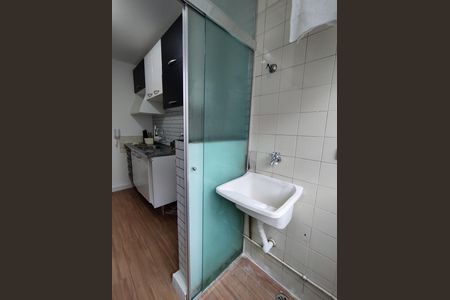 Apartamento para alugar com 74m², 2 quartos e 1 vaga Apartamento para alugar com 74m², 2 quartos e 1 vagaÁrea de Serviço