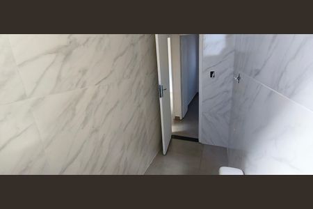 Banheiro de apartamento para alugar com 3 quartos, 59m² em Copacabana, Belo Horizonte