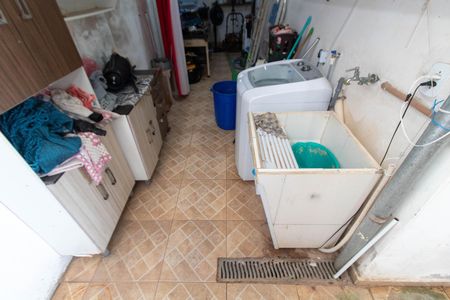 Casa à venda com 84m², 2 quartos e 3 vagas Casa à venda com 84m², 2 quartos e 3 vagasÁREA DE SERVIÇO