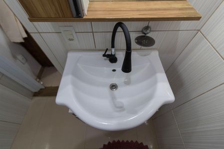 Casa à venda com 84m², 2 quartos e 3 vagas Casa à venda com 84m², 2 quartos e 3 vagasBANHEIRO DA SUITE