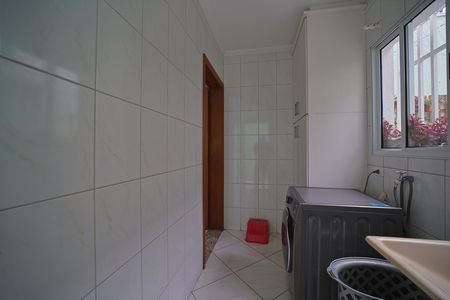 Casa à venda com 125m², 3 quartos e 2 vagasÁrea de Serviço