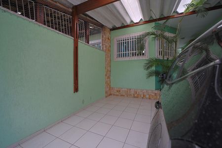 Casa à venda com 125m², 3 quartos e 2 vagasGaragem