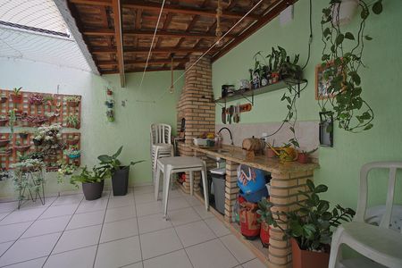 Casa à venda com 125m², 3 quartos e 2 vagasÁrea gourmet