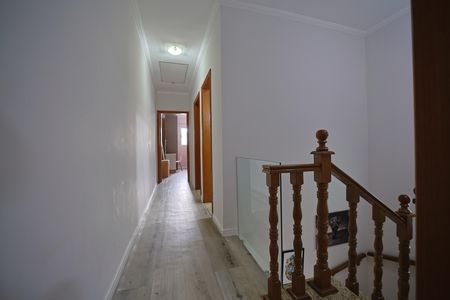 Casa à venda com 125m², 3 quartos e 2 vagasCorredor