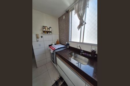 Sala de apartamento para alugar com 2 quartos, 47m² em Niterói, Betim
