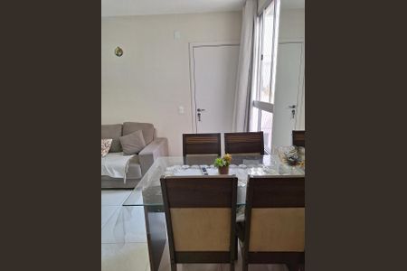 Sala de apartamento para alugar com 2 quartos, 47m² em Niterói, Betim