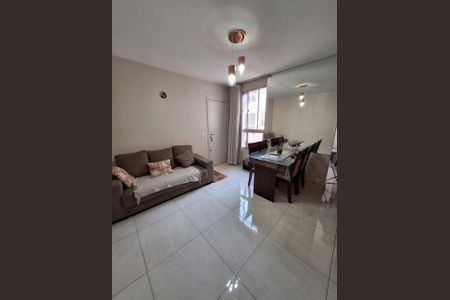 Sala de apartamento para alugar com 2 quartos, 47m² em Niterói, Betim