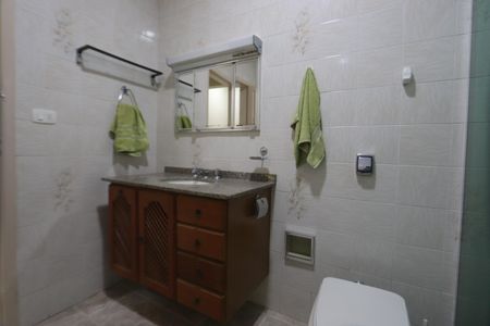 Casa para alugar com 120m², 2 quartos e 1 vagaBanheiro