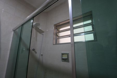 Casa para alugar com 120m², 2 quartos e 1 vagaBanheiro