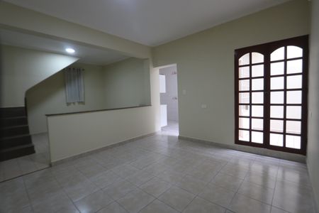 Casa para alugar com 120m², 2 quartos e 1 vagaSala