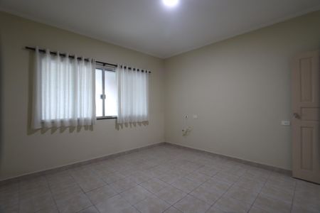 Casa para alugar com 120m², 2 quartos e 1 vagaQuarto 1
