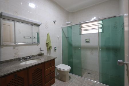 Casa para alugar com 120m², 2 quartos e 1 vagaBanheiro