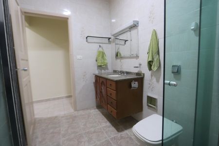 Casa para alugar com 120m², 2 quartos e 1 vagaBanheiro