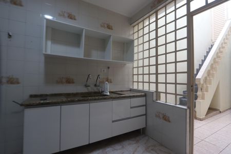 Casa para alugar com 120m², 2 quartos e 1 vagaCozinha