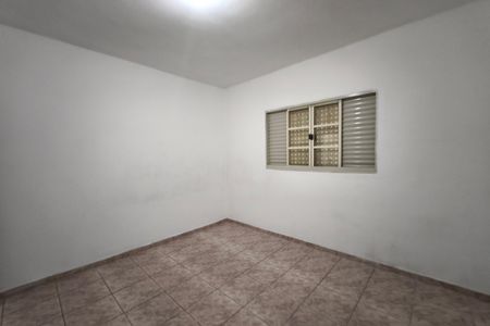 Casa à venda com 1200m², 3 quartos e 4 vagas Casa à venda com 1200m², 3 quartos e 4 vagasQuarto 2