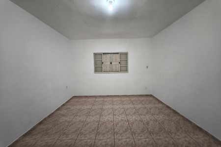 Casa à venda com 1200m², 3 quartos e 4 vagas Casa à venda com 1200m², 3 quartos e 4 vagasQuarto 1