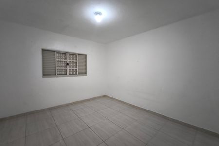 Casa à venda com 1200m², 3 quartos e 4 vagas Casa à venda com 1200m², 3 quartos e 4 vagasQuarto 3