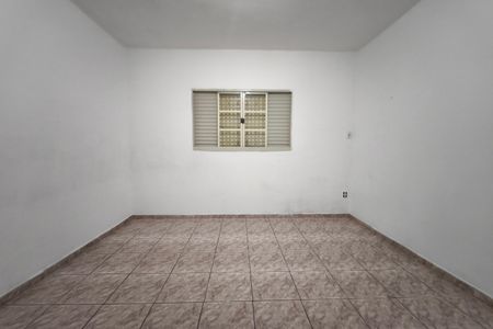 Casa à venda com 1200m², 3 quartos e 4 vagas Casa à venda com 1200m², 3 quartos e 4 vagasQuarto 2