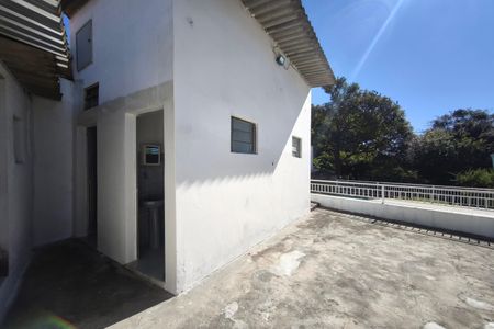 Casa à venda com 1200m², 3 quartos e 4 vagas Casa à venda com 1200m², 3 quartos e 4 vagasQuital