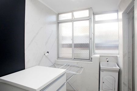 Apartamento para alugar com 70m², 2 quartos e 1 vagaCozinha + Área de Serviço