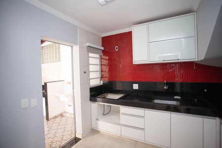 Casa de condomínio para alugar com 142m², 3 quartos e 2 vagasCozinha e Área de Serviço