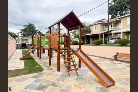 Casa de condomínio para alugar com 142m², 3 quartos e 2 vagasÁrea comum - Playground
