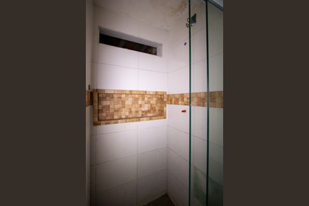 Casa para alugar com 90m², 2 quartos e 3 vagasEscreva qual o cômodo