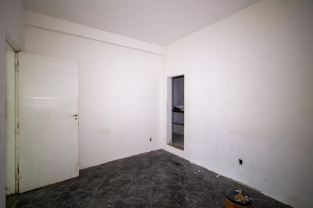 Casa para alugar com 90m², 2 quartos e 3 vagasSuíte