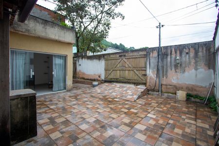 Casa para alugar com 90m², 2 quartos e 3 vagasQuintal