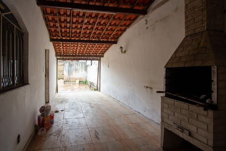 Casa para alugar com 90m², 2 quartos e 3 vagasQuintal