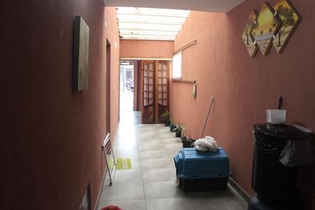 Casa à venda com 185m², 3 quartos e 2 vagasQuintal/ corredor