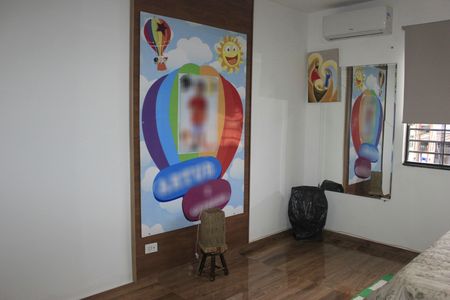 Casa à venda com 185m², 3 quartos e 2 vagasSuíte 1