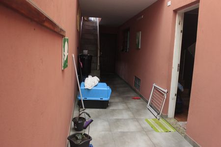 Casa à venda com 185m², 3 quartos e 2 vagasQuintal/ corredor