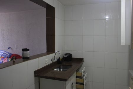 Casa à venda com 185m², 3 quartos e 2 vagasCozinha 2