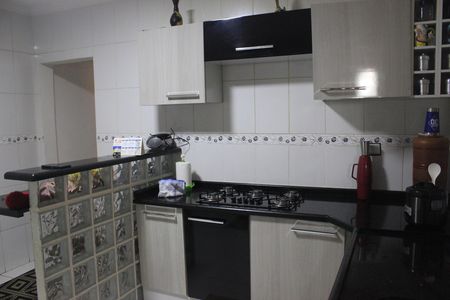 Casa à venda com 185m², 3 quartos e 2 vagasCozinha 1