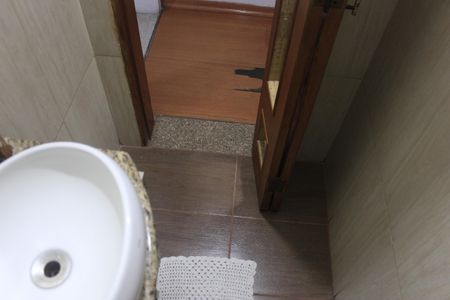 Casa à venda com 185m², 3 quartos e 2 vagasLavabo