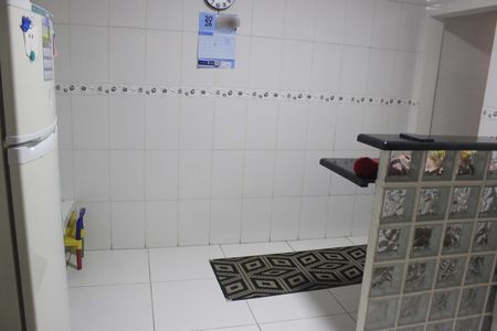 Casa à venda com 185m², 3 quartos e 2 vagasCozinha 1