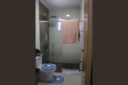 Casa à venda com 185m², 3 quartos e 2 vagasBanheiro da suíte 1