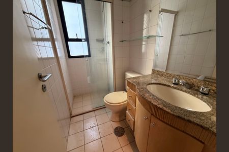 Apartamento à venda com 95m², 3 quartos e 2 vagasBanheiro