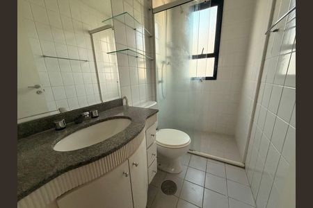Apartamento à venda com 95m², 3 quartos e 2 vagasBanheiro