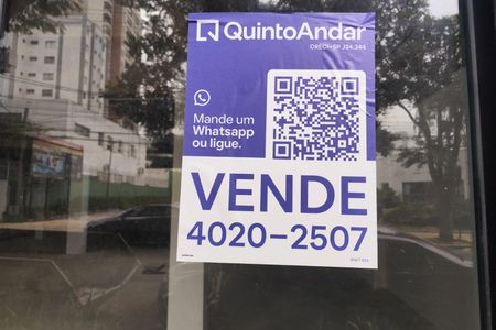Apartamento à venda com 34m², 1 quarto e sem vaga Apartamento à venda com 34m², 1 quarto e sem vagaPlaquinha