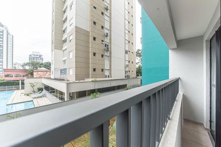 Apartamento à venda com 34m², 1 quarto e sem vaga Apartamento à venda com 34m², 1 quarto e sem vagaVaranda