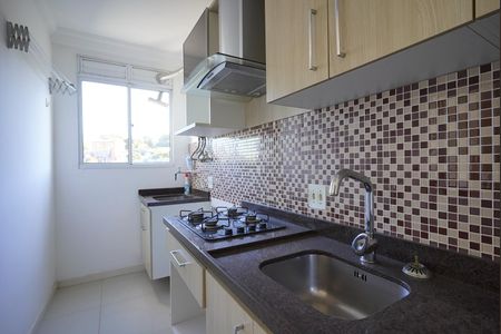 Cozinha de apartamento à venda com 3 quartos, 56m² em Teresópolis, Porto Alegre