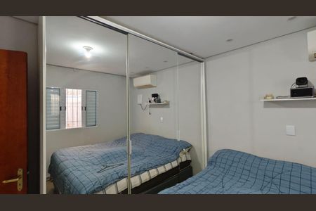 Foto 10 de casa à venda com 3 quartos, 165m² em Vila Mirante, São Paulo