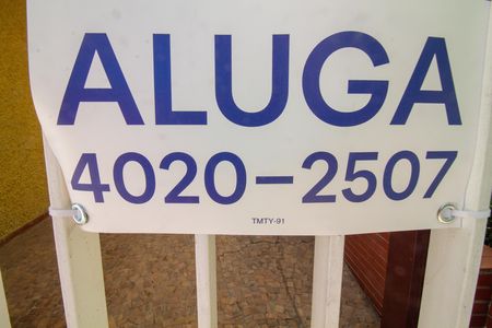 Casa para alugar com 200m², 2 quartos e 1 vagaPlaca