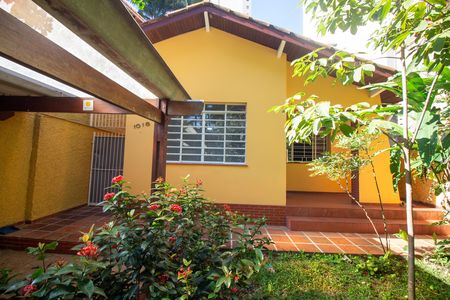 Casa para alugar com 200m², 2 quartos e 1 vagaHall de Entrada