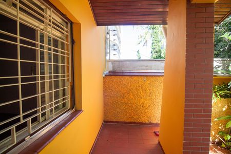 Casa para alugar com 200m², 2 quartos e 1 vagaHall de Entrada